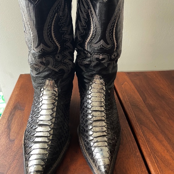 Cowboy Boots Beyonce Python Black & Silver Vintage Size 8M - Picture 6 of 9